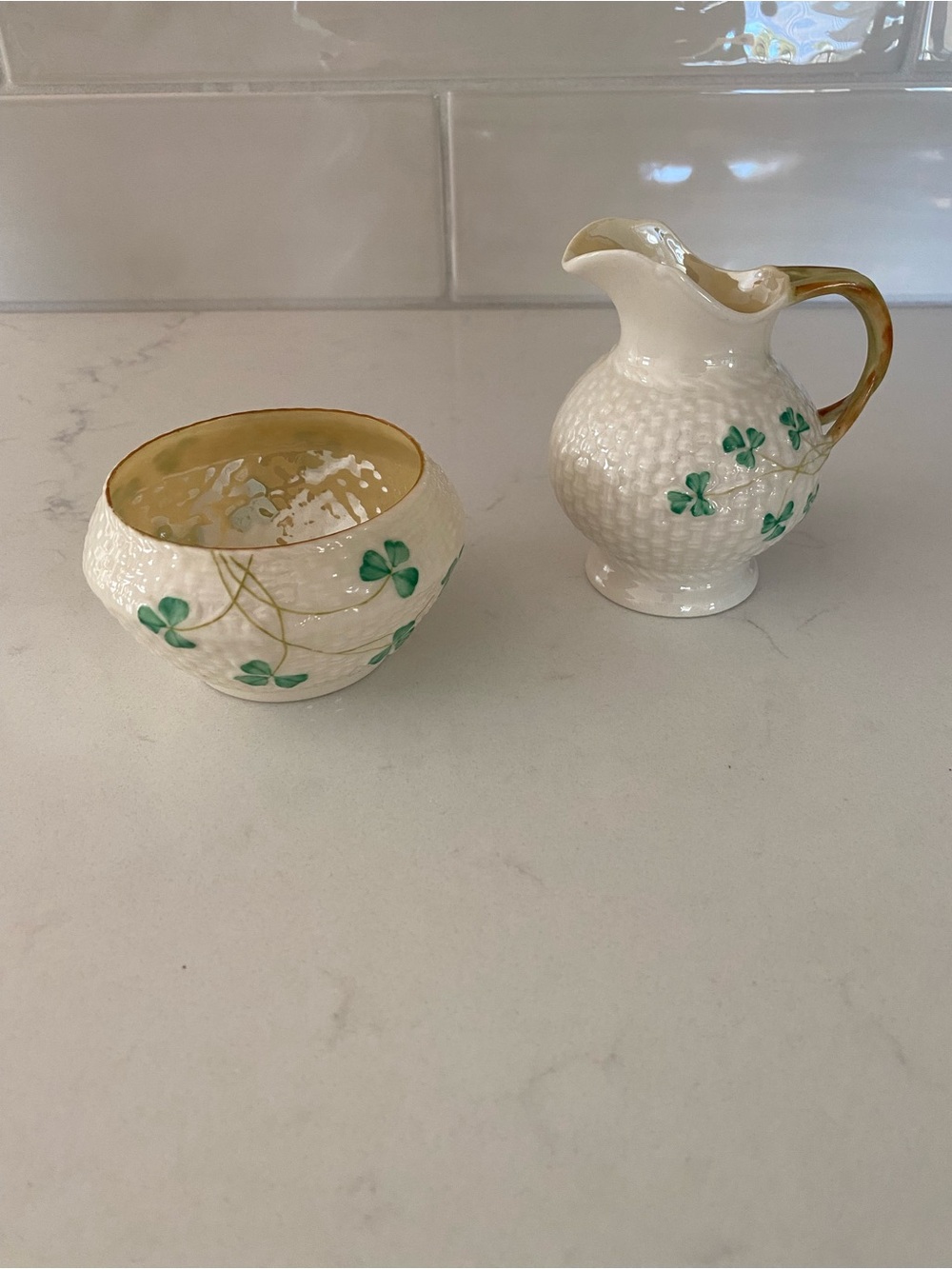 Belleek Creamer and Sugar Bowl Set with Green Clover Motif and Gold Trim